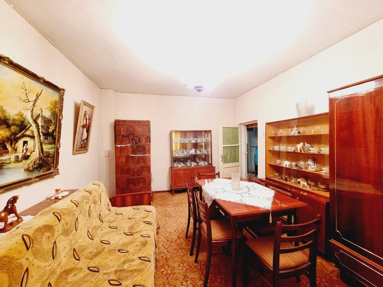 Casa din caramida zona Bariera st- 282 mp