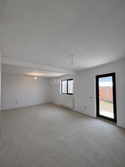 NOU! Casa tip duplex - Bragadiru, P+1+M! Comision 0% - 2