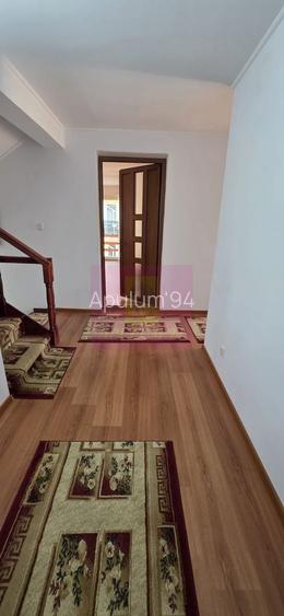 Vila cu 7 camere de vanzare in Busteni - 48