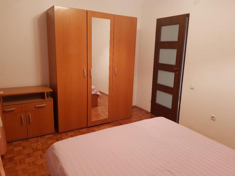 Inchiriez ap 3 camere in CENTRU - Pta Mihai Viteazul