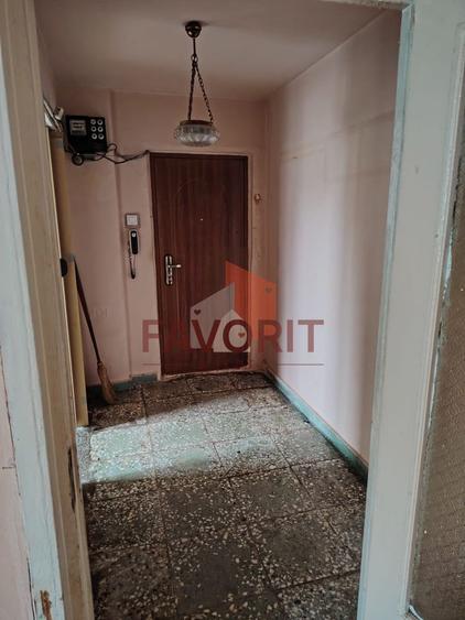 Etaj 1. Centrala termica proprie. Boxa in CF