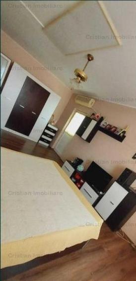 3 cam Mobilat FOARTE SPATIOS 80mp Calarasi IV Conf1 Decomandat