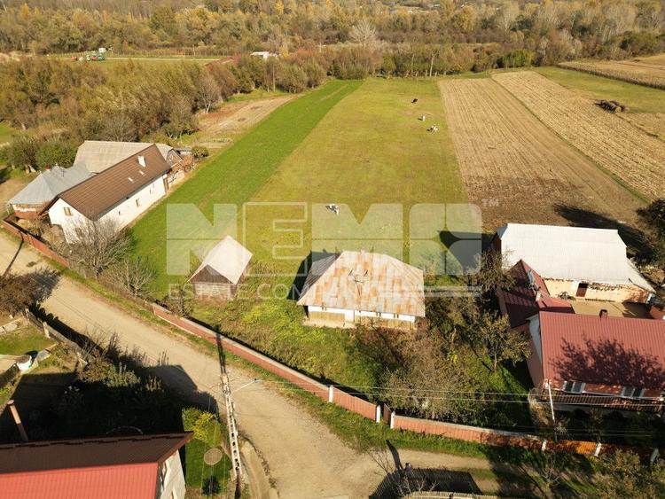 Casă bătrânească cu 5.062 mp teren