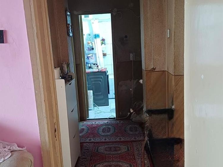 Apartament 3 camere, decomandat, loc. Bailesti