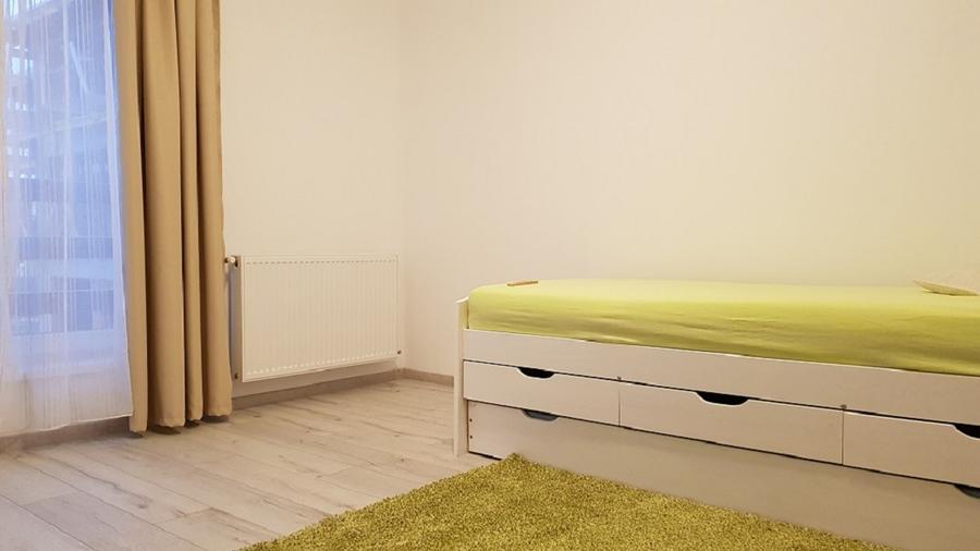 Apartament 3 camere, Vila, Parcare