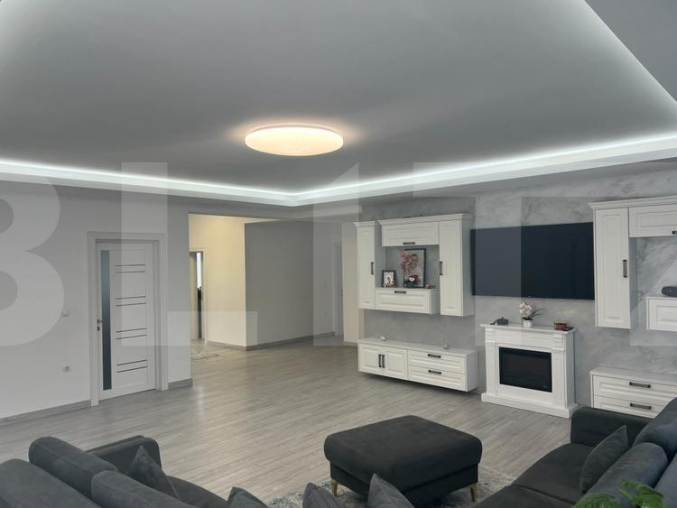 Casă modernă construită în 2022, teren 1500 mp - Rosiori