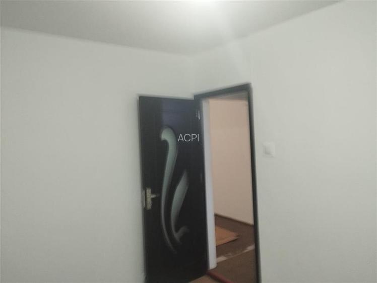 2 camere Republicii - 5