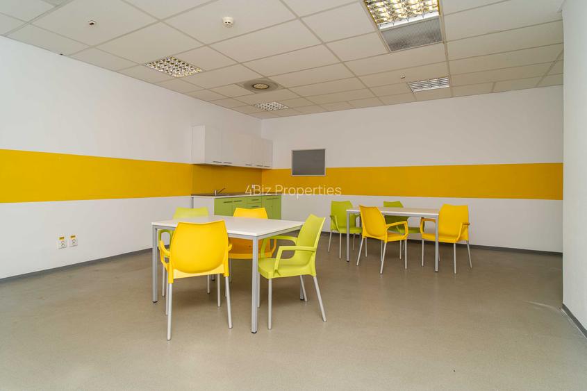 Spatiu de birouri de inchiriat, clasa A, zona Mall Moldova - COMISION 0% - 12