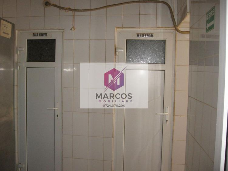 Vand afacere, utilaje si cladire