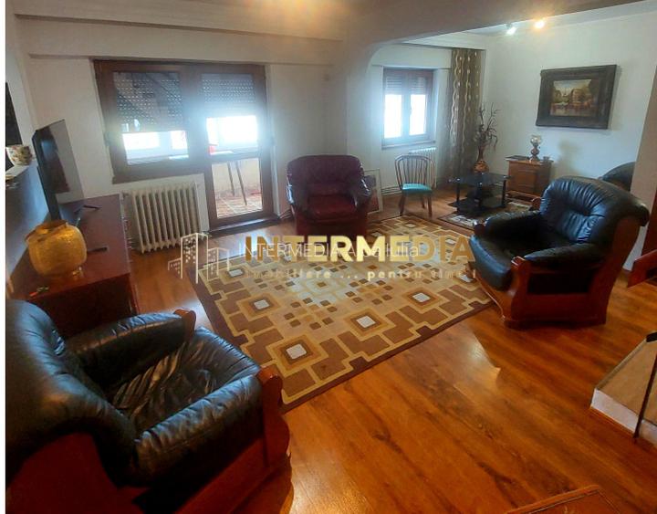 Apartament 3 camere decomandat Cetate 2 bai utilat si mobilat complet - 5