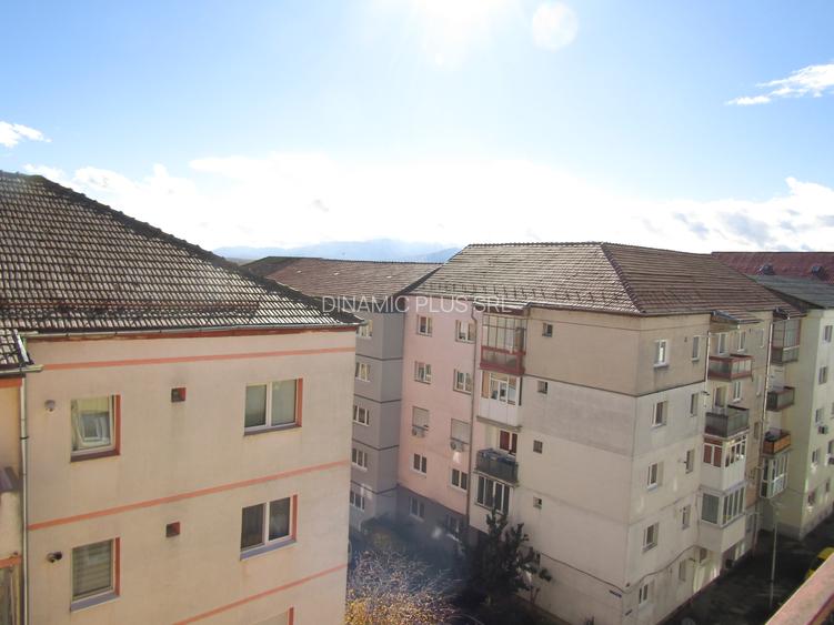 Apartament cu 2 camere + living, pe două niveluri, complet utilat și mobilat - 25