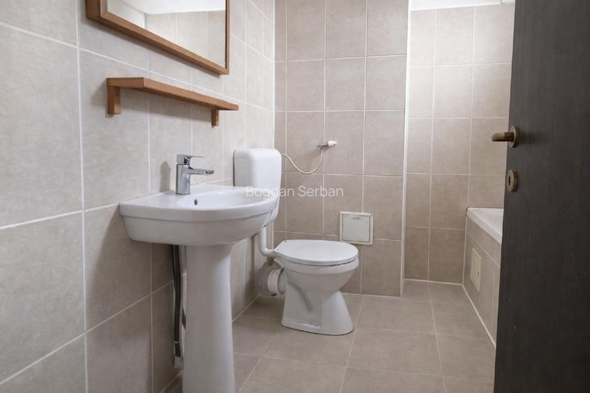 Garsoniera/Spatiu comercial/Cabinet/Salon/Birou cu intrare proprie - 5