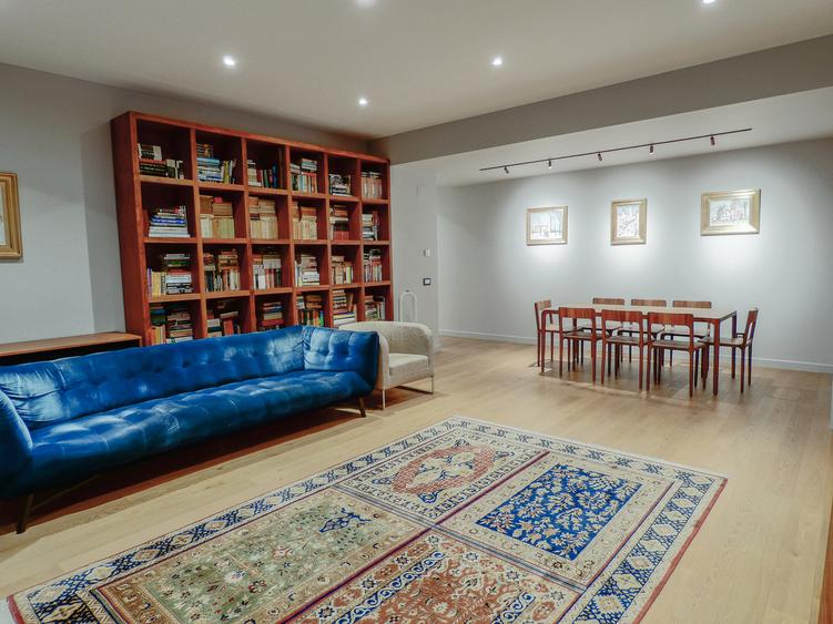 HERASTRAU COMPLEX SALE APARTAMENT 3 CAMERE MOBILAT LUX LOC PARCARE