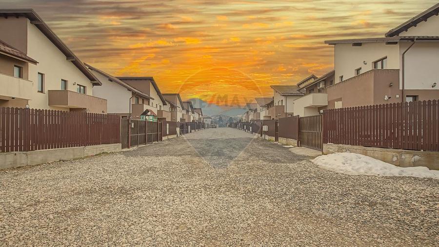 Casă tip Duplex, Sacele - zona Baciu