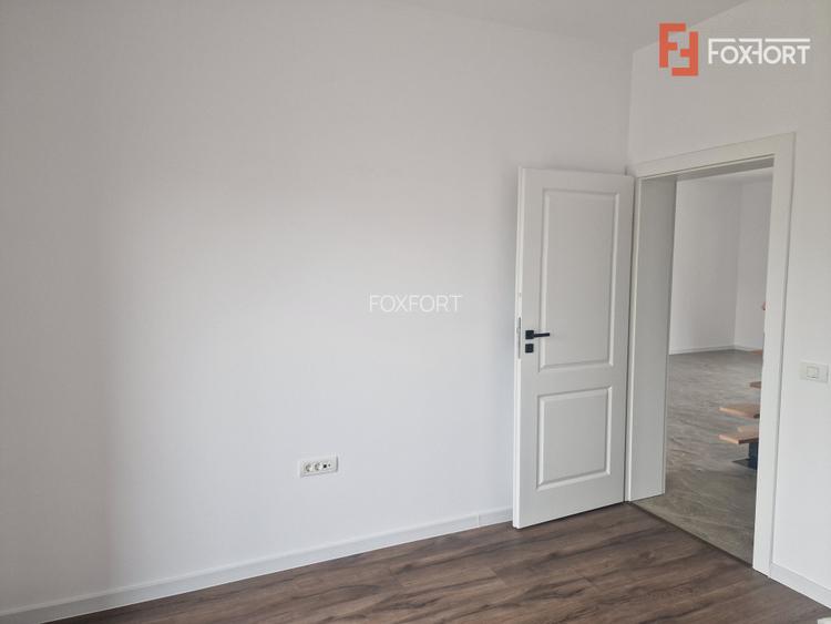 Duplex de vanzare cu 3 camere - zona Mosnita Noua - 3