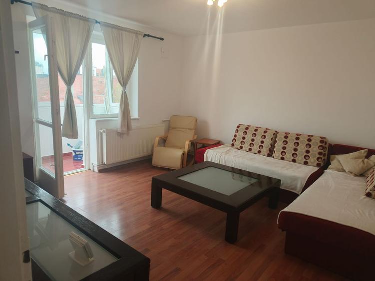 Apartament 20camere Centrul Civic,langa AfI MAll