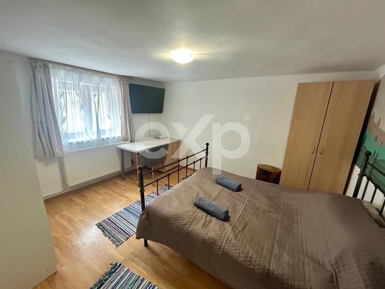 Garsonieră spațioasă de închiriat în Centrul Vechi – 300 Euro/Lună