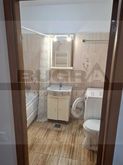 Apartament cu 3 camere, 75 mp, parcare, etaj intermediar, Zona Coposu