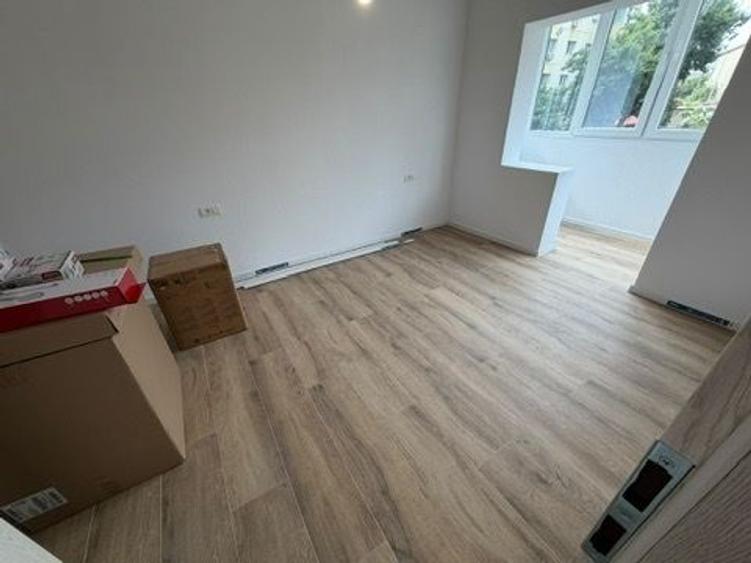Dâmbovița| 3 camere | 2 băi | Boxa | Complet renovat | Încălzire în pardoseală