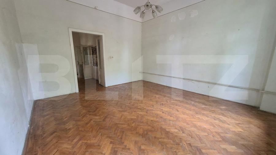 Apartament cu 5 incaperi, 120 mp, zona Ultracentral