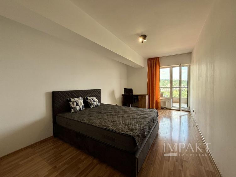 Apartament 3 camere cu o panorama deosebita Plopilor!Parcare subterana