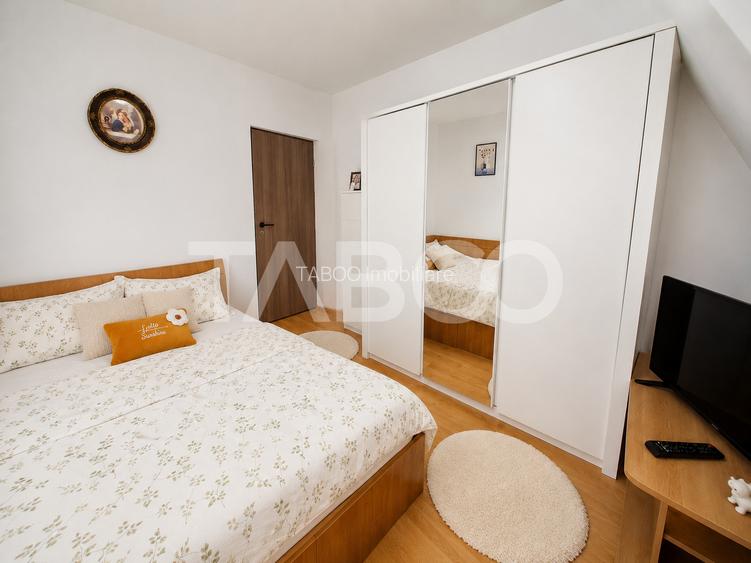 Apartament cu 3 camere de vanzare - mansarda Vasile Aaron - intabulata - 3