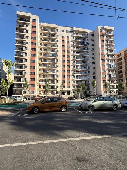 Garsonieră Plazza Lujerului mobilată , la 4 min de metrou cu loc parcare adp