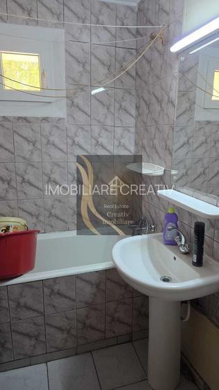 Apartament de 3 camere în sector 3, zona str. Câmpia Libertății - 7