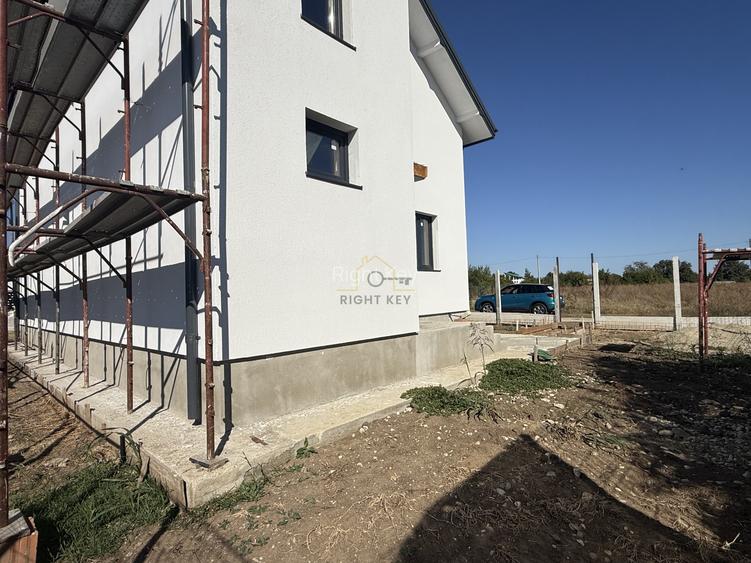 Casa P+M+Pod, 5 camere, Pompa de caldura, Ciorogarla! Comision 0%!