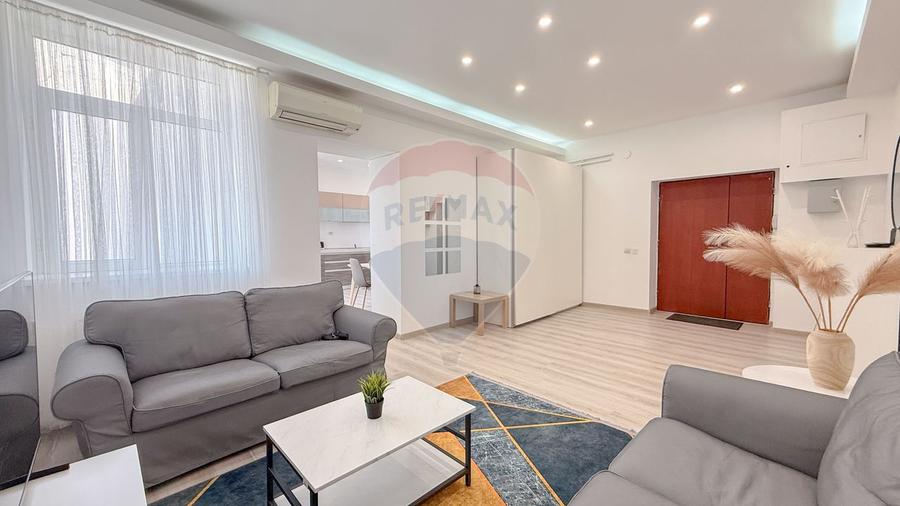 Apartament de închiriat 3 camere Calea Victoriei