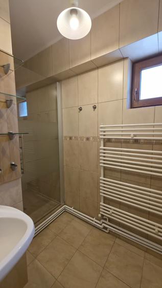 Apartament 4 camere de inchiriat | Parcul Tineretului | Pozitie Excelenta