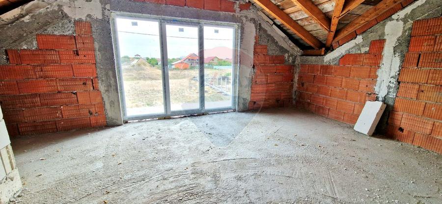 Casă individuală P+M, 146 mp utili, 397 mp teren – Sofronea