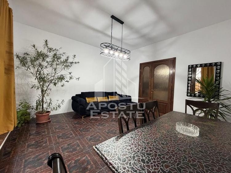 Casa indiviuala,7 camere, teren 585,de vanzare, zona Lipovei,Timisoara