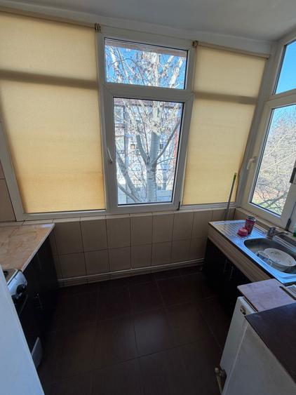 Zona Soarelui | Decomandat | 2 Balcoane | Etaj 3 | Disponibil imediat !!