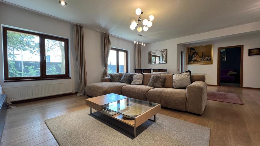 Vila individuala cu teren 570 Pipera | dotata cu panouri solare