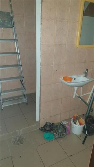 Spatiu comercial 333 mp, vitrina stradala 18 m, GARII