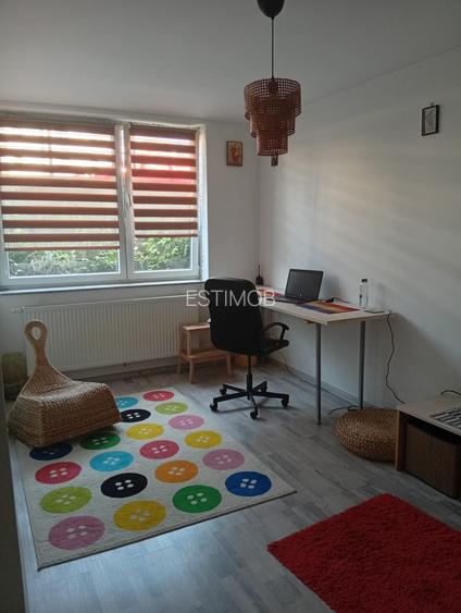 Inchiriere garsoniera decomandata cu birou Avantgarden 4 - 21