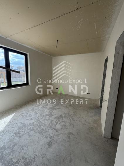 OPORTUNITATE! Casă individuală | 4 camere | 3 băi | Garaj | Teren 450 mp| Dezmir - 10