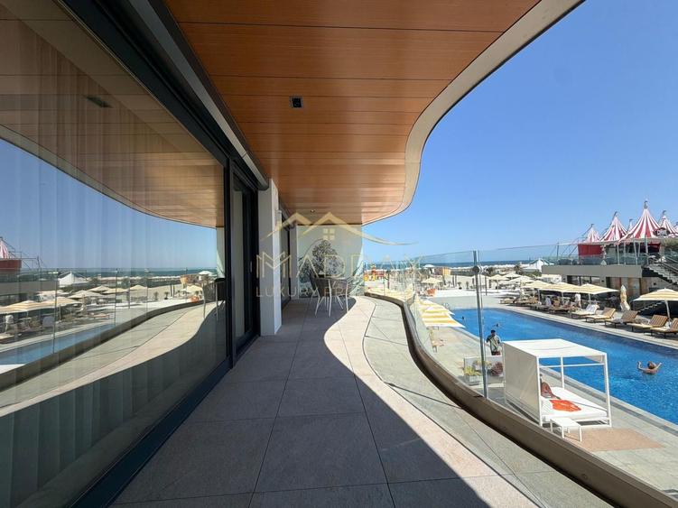 Apartament LUX**5 Camere**Prima linie la MARE**Complex cu piscina//MAMAIA