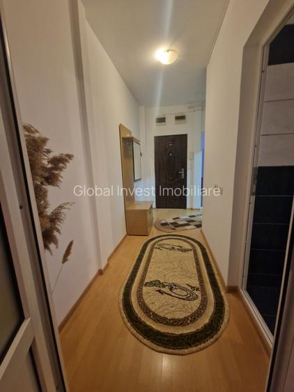 Navodari zona Sud- 2 camere decomandate, termen lung - 300euro/luna