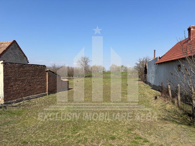 Teren intravilan | 1218 mp | 18.6 ml deschidere | Oarda de Jos