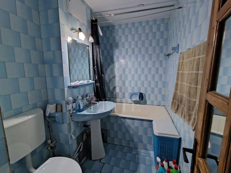 Apartament 3 camere în zona CAMPULUI