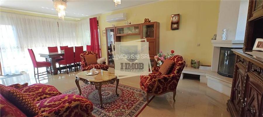 Casa cu 4 camere 2 bai si 830 mp teren in zona Bavaria - 2