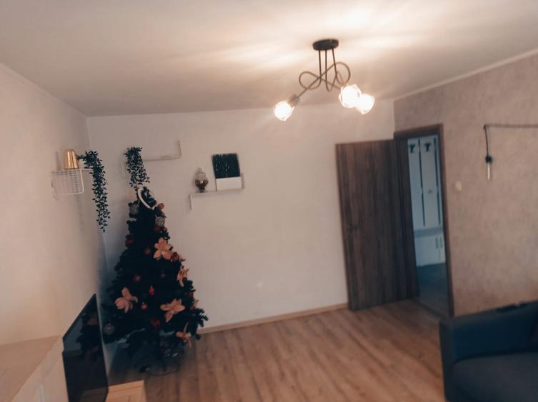 3 camere EREMIA , Decomandat / RENOVAT , mobilat / utilat !