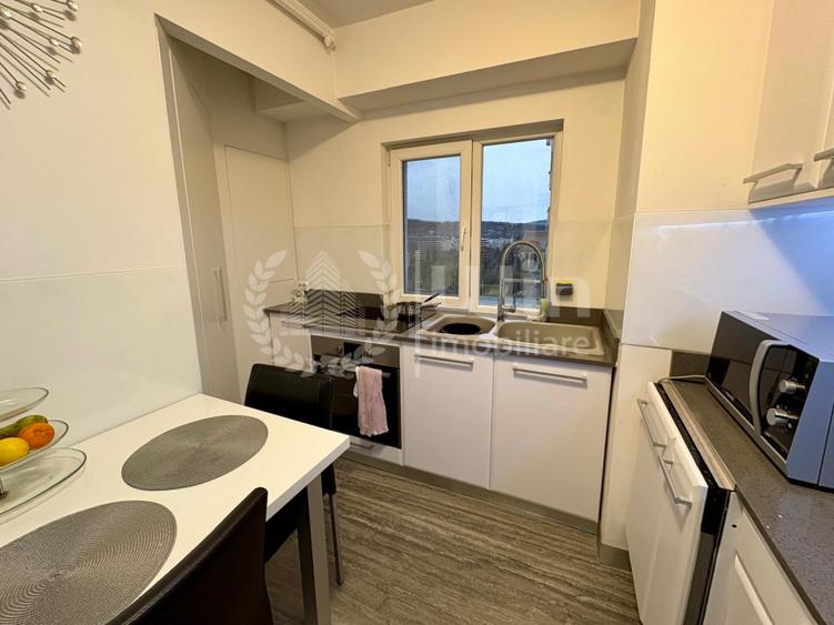 Apartament cu 3 camere decomandat | Renovat | 86mp | Pod Calvaria