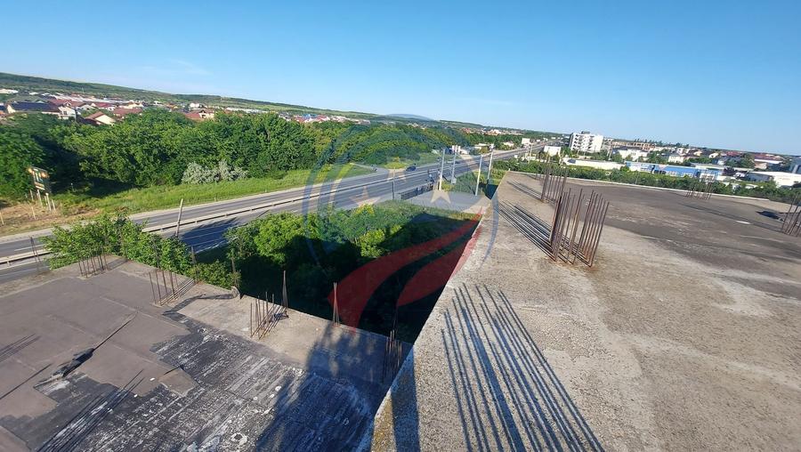 Proprietate industrială versatilă – ideală pentru investiții