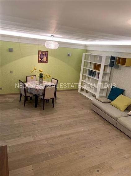 GRADINA ICOANEI, 2009,147 MP, LUMINOS, MOBILAT, PARCARE, BOXA! - 2