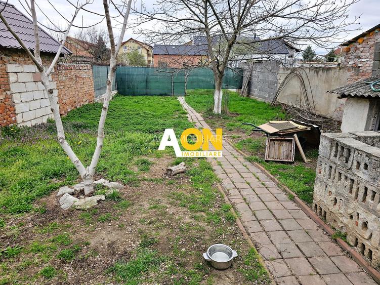 Casa 3 camere, 2 bai, mobilata, utilata, 645 mp teren, zona Lipoveni - 3