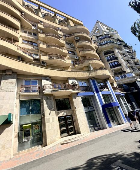 Spatiu Bulevardul Unirii/ Birouri/ 4 camere