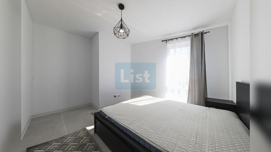 Apartament cu 3 camere, zona Aeroport